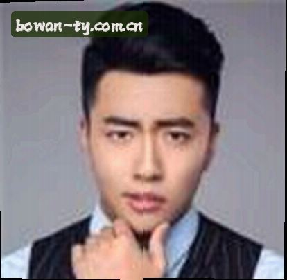 李薇